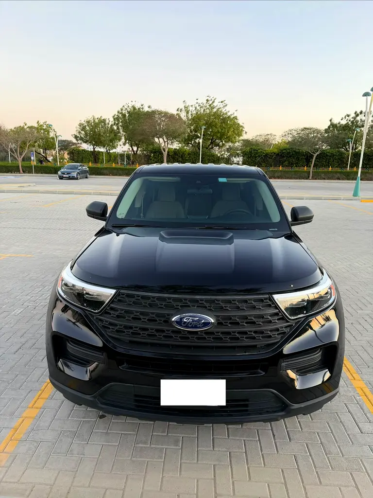 FORD Explorer Base 2023 - photo 2 - Import Émirats | International Cars