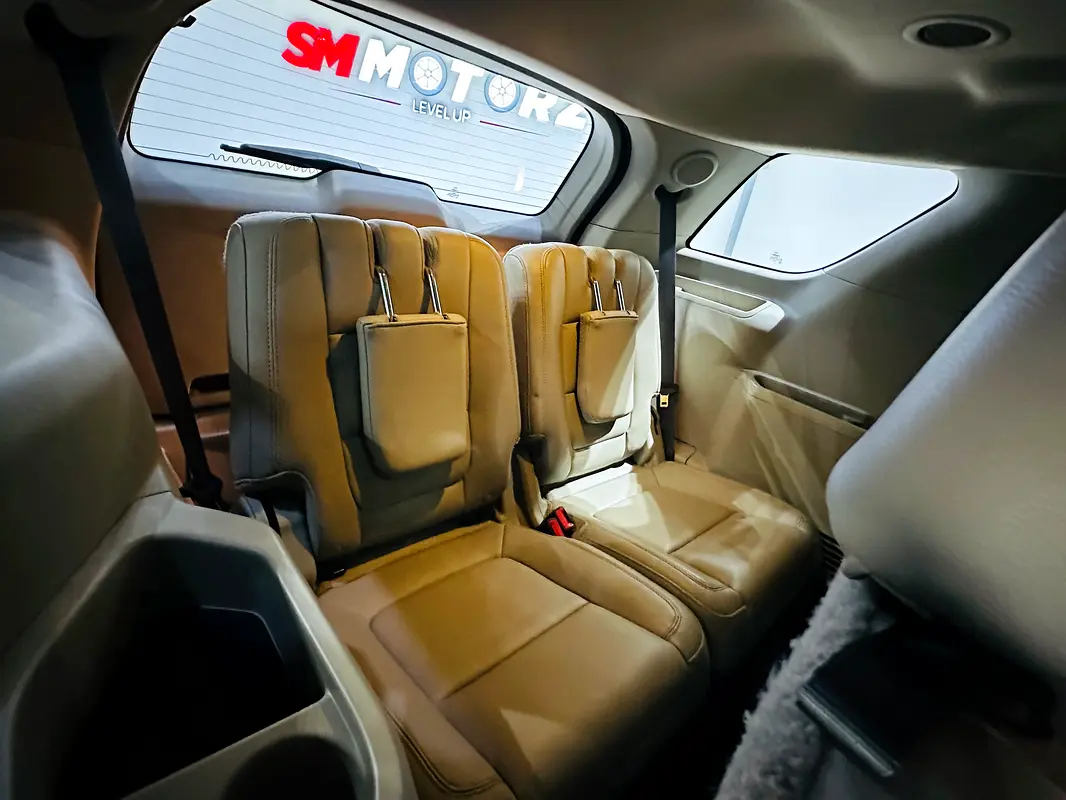 FORD Explorer Platinum 2015 - photo 10 - Import Émirats | International Cars