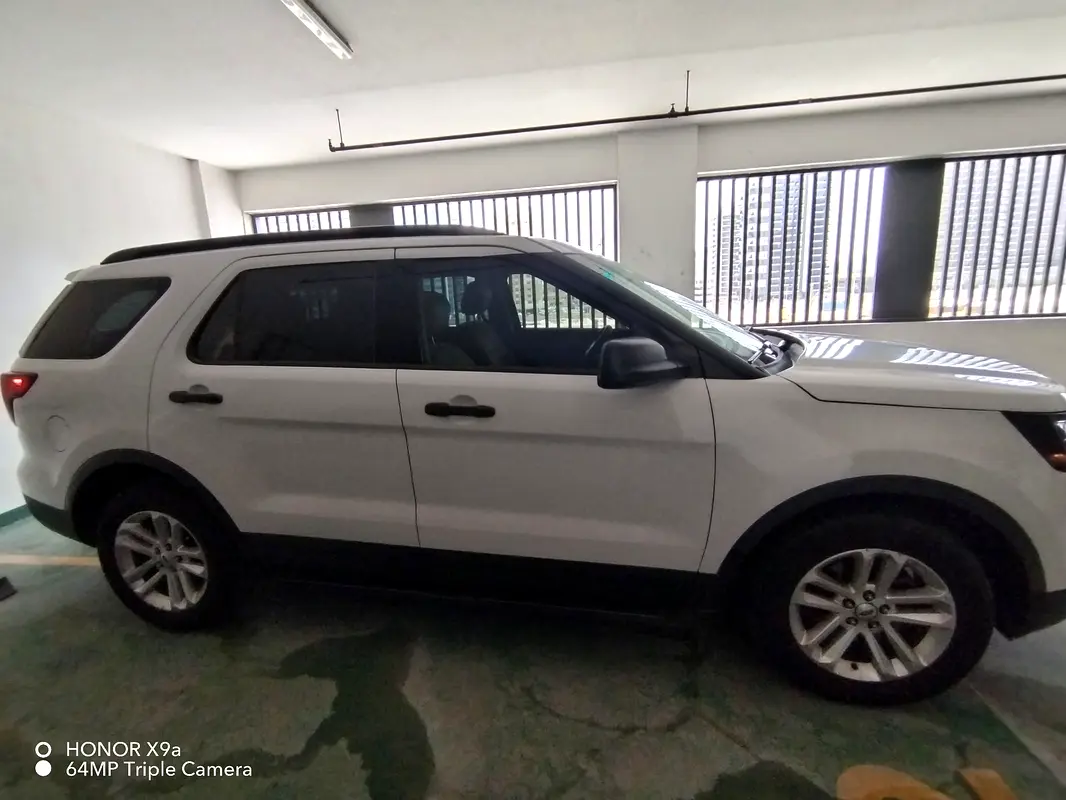 FORD Explorer Base 2016 - photo 5 - Import Émirats | International Cars