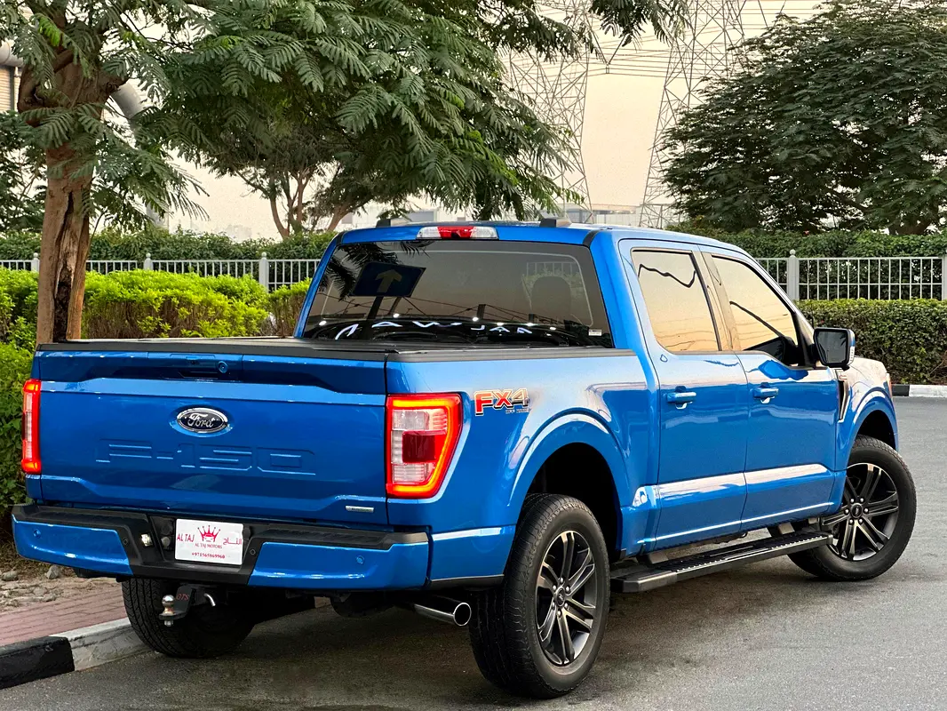 FORD F-Series Pickup Lariat 2021 - photo 2 - Import Émirats | International Cars