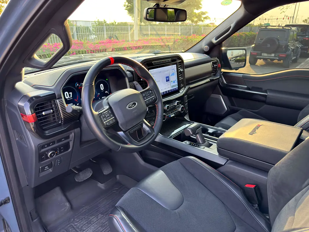 FORD F-Series Pickup 2023 - photo 6 - Import Émirats | International Cars