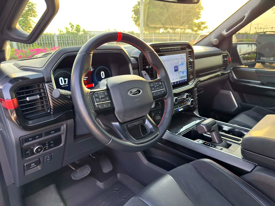 FORD F-Series Pickup 2023 - photo 7 - Import Émirats | International Cars