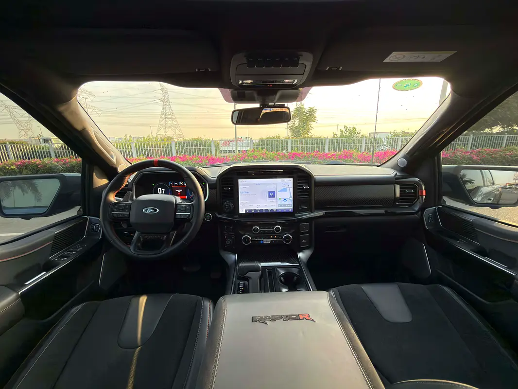 FORD F-Series Pickup 2023 - photo 9 - Import Émirats | International Cars
