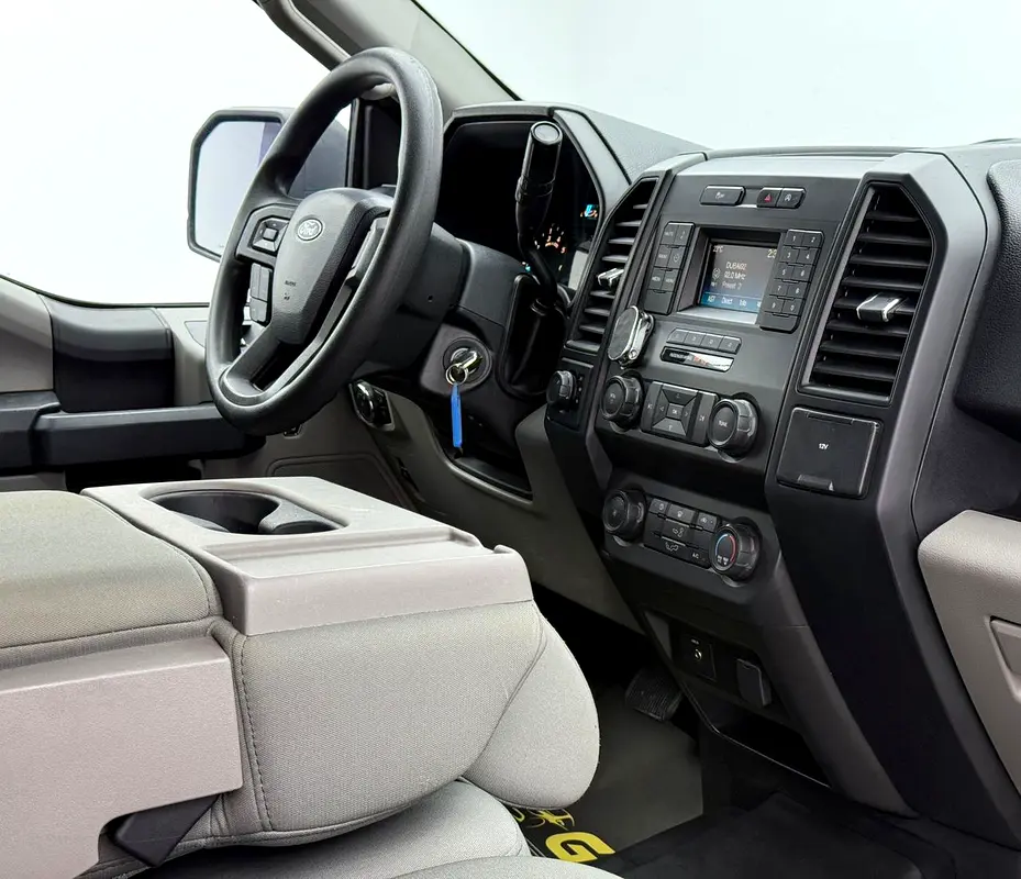 FORD F-Series Pickup XL 2020 - photo 12 - Import Émirats | International Cars