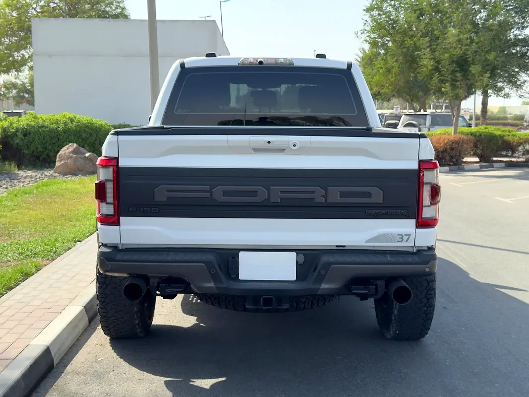 FORD F-Series Pickup Raptor 2023 - photo 3 - Import Émirats | International Cars
