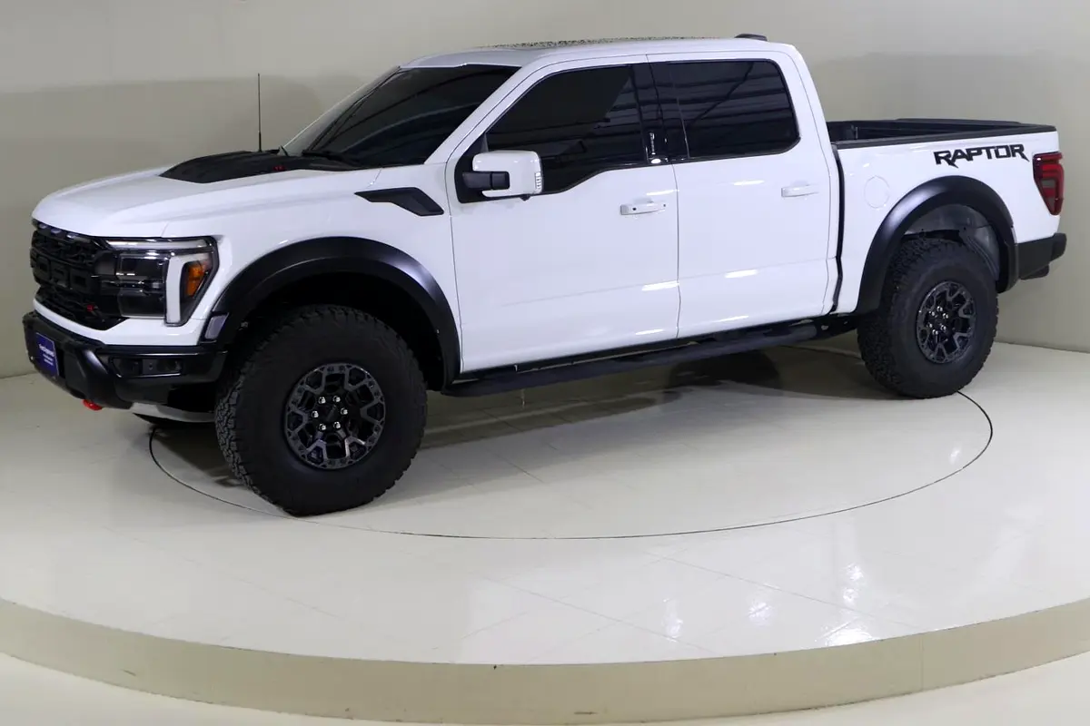 FORD F-Series Pickup Raptor 2024 - photo 2 - Import Émirats | International Cars