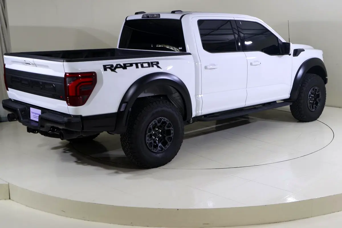 FORD F-Series Pickup Raptor 2024 - photo 7 - Import Émirats | International Cars