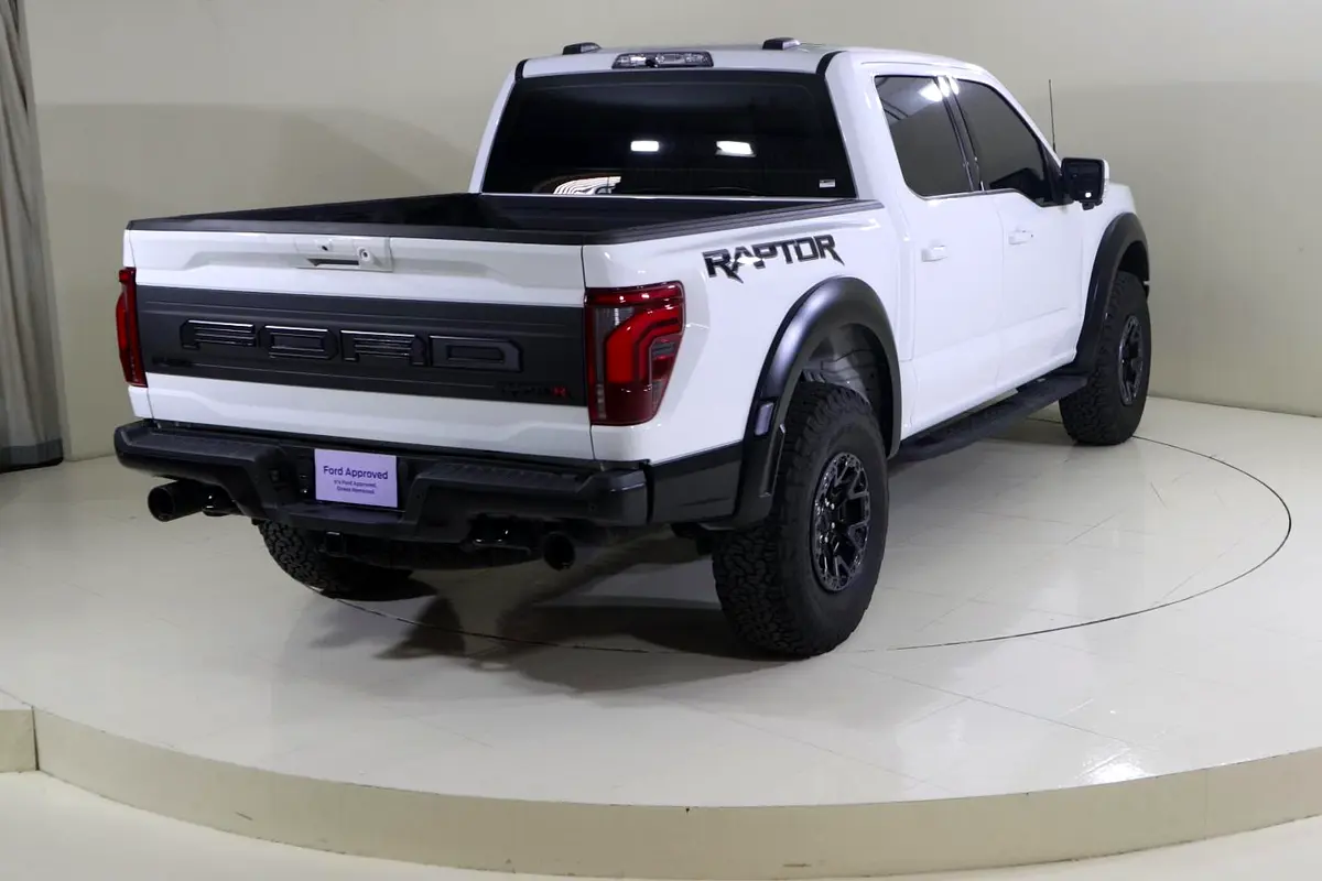 FORD F-Series Pickup Raptor 2024 - photo 8 - Import Émirats | International Cars