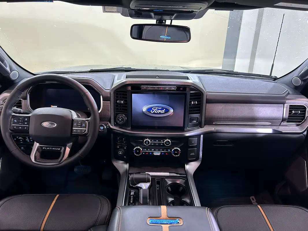 FORD F-Series Pickup Platinum 2023 - photo 10 - Import Émirats | International Cars