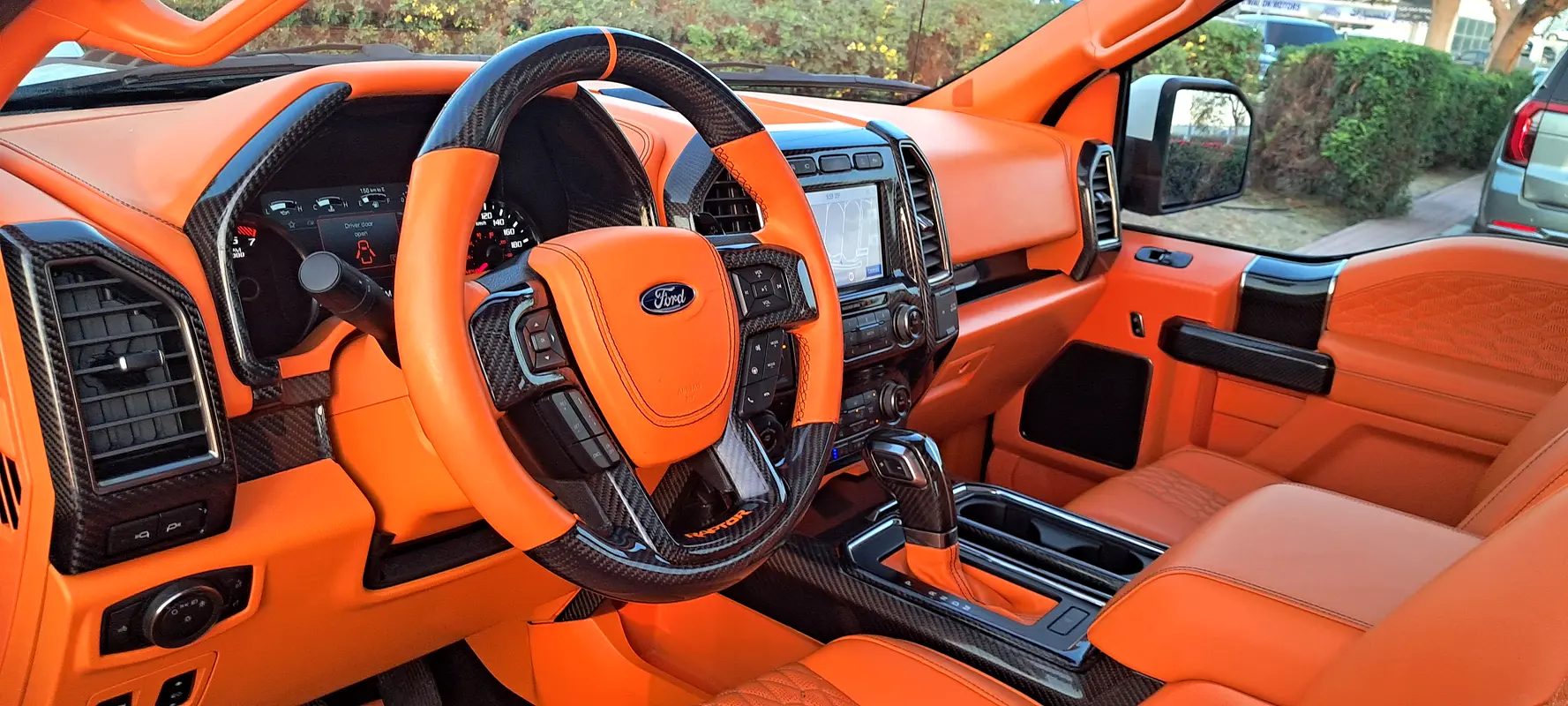 FORD F-Series Pickup Raptor 2020 - photo 9 - Import Émirats | International Cars