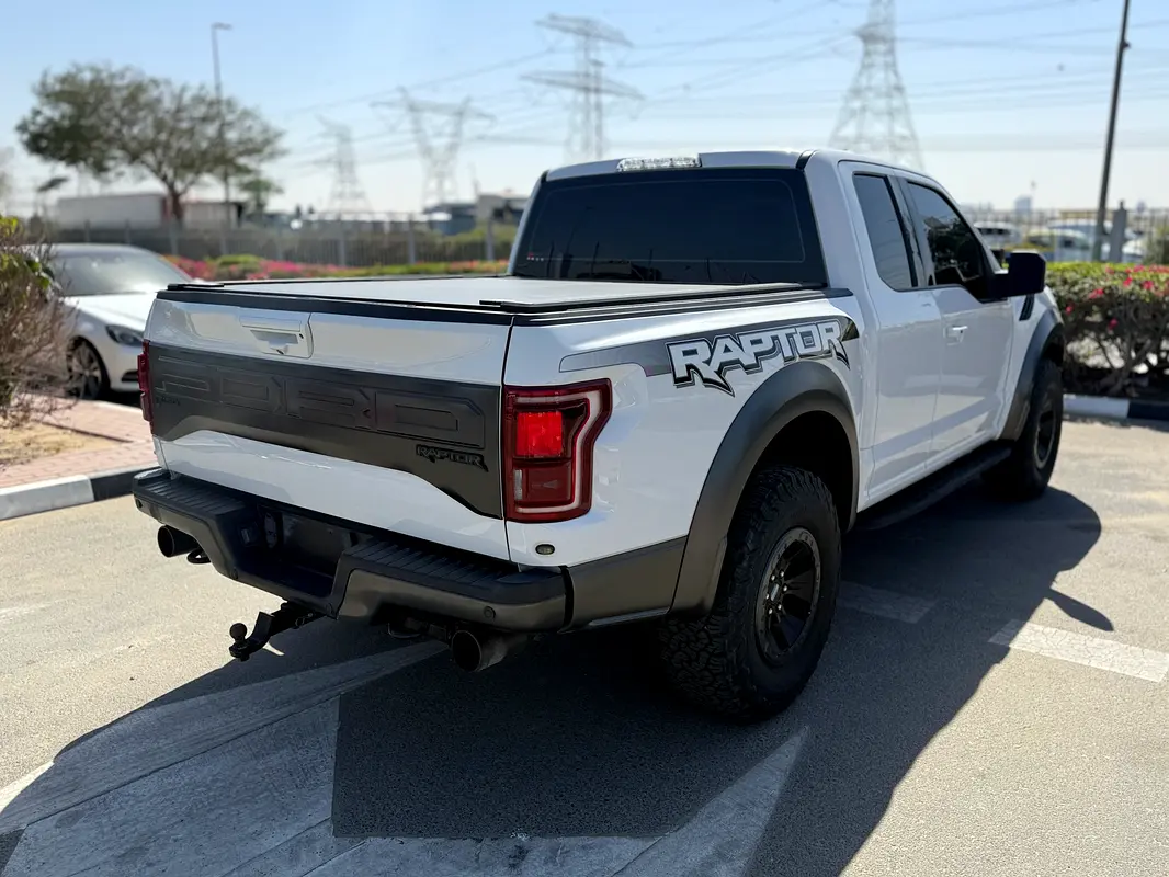 FORD F-Series Pickup Raptor 2018 - photo 10 - Import Émirats | International Cars