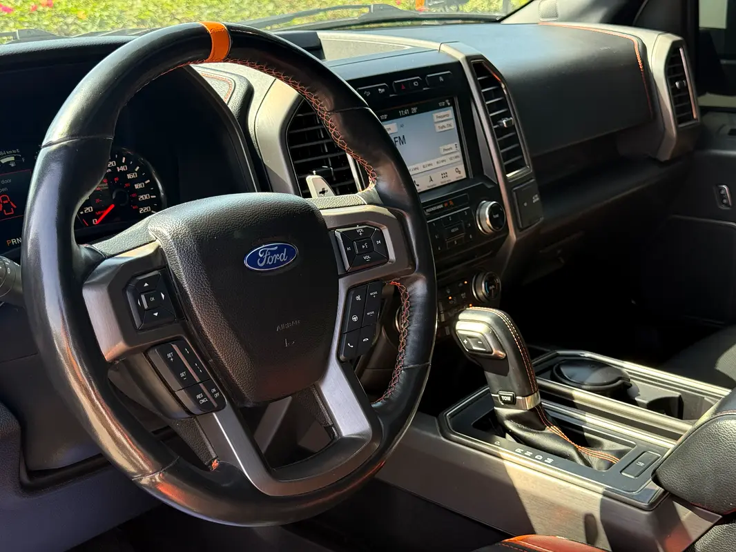 FORD F-Series Pickup Raptor 2018 - photo 7 - Import Émirats | International Cars