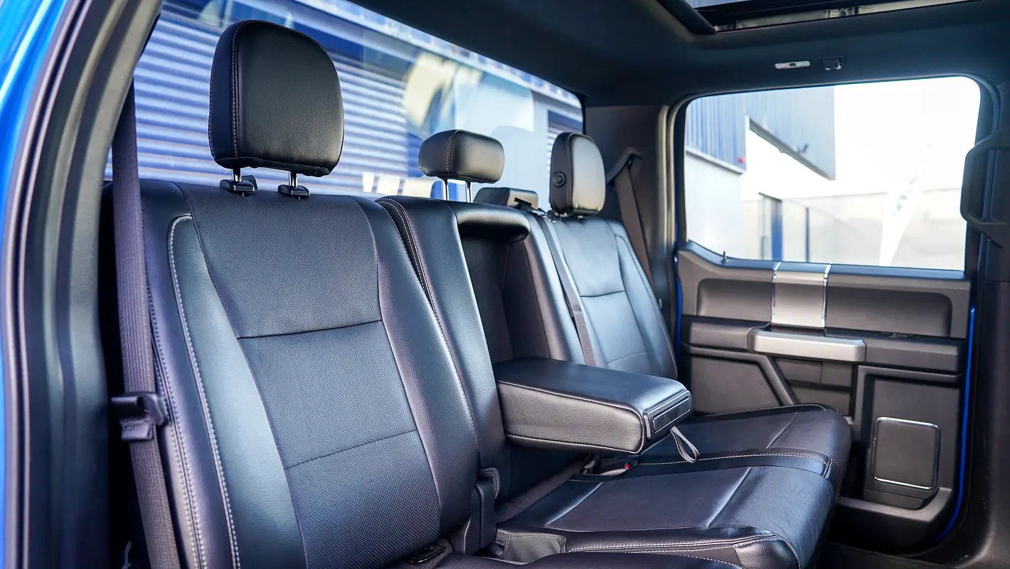 FORD F-Series Pickup Shelby 2016 - photo 8 - Import Émirats | International Cars