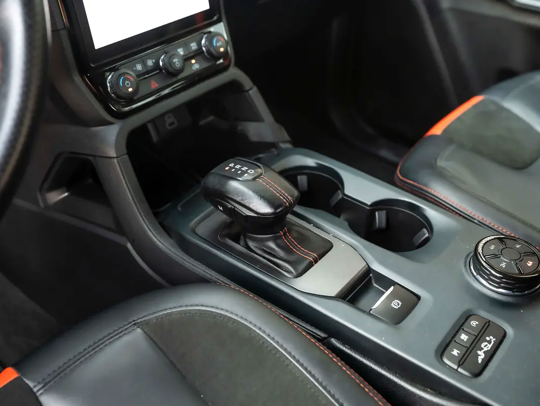 FORD Ranger Raptor 2024 - photo 11 - Import Émirats | International Cars