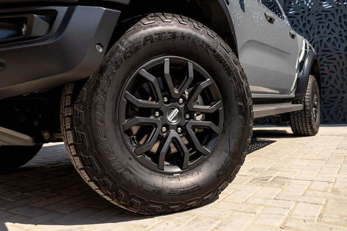 FORD Ranger Raptor 2023 - photo 8 - Import Émirats | International Cars