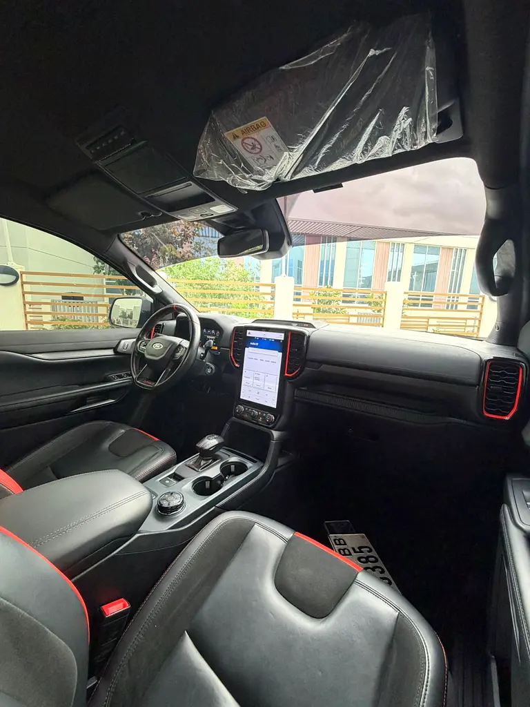 FORD Ranger Raptor 2023 - photo 10 - Import Émirats | International Cars