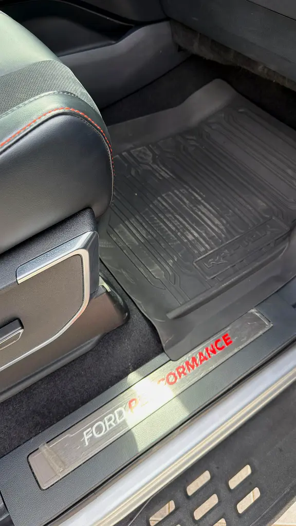 FORD Ranger Raptor 2025 - photo 10 - Import Émirats | International Cars