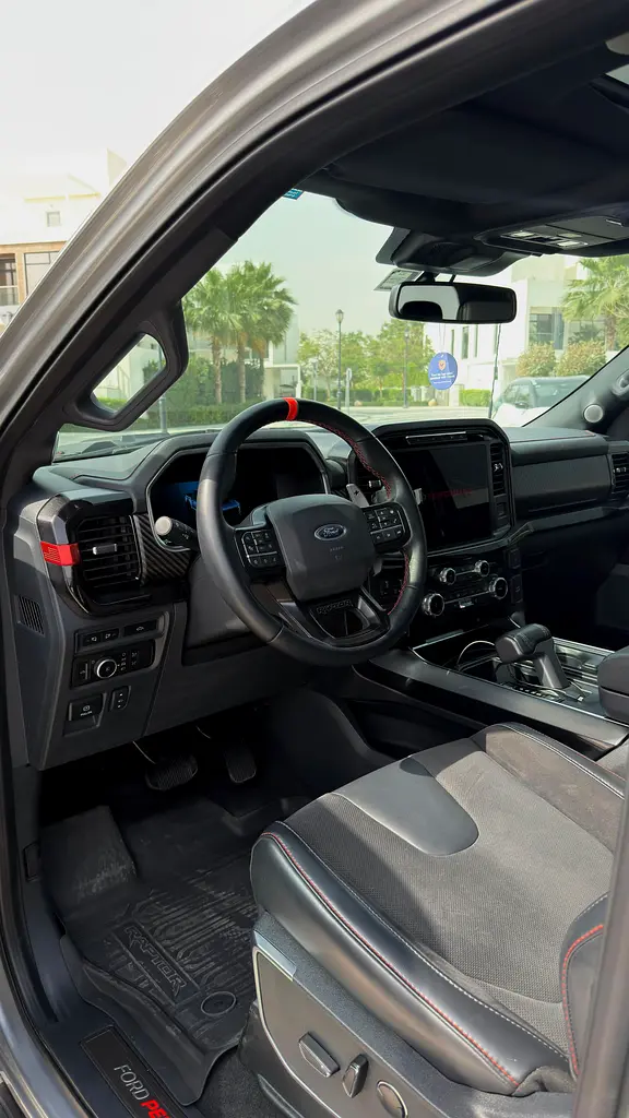 FORD Ranger Raptor 2025 - photo 11 - Import Émirats | International Cars