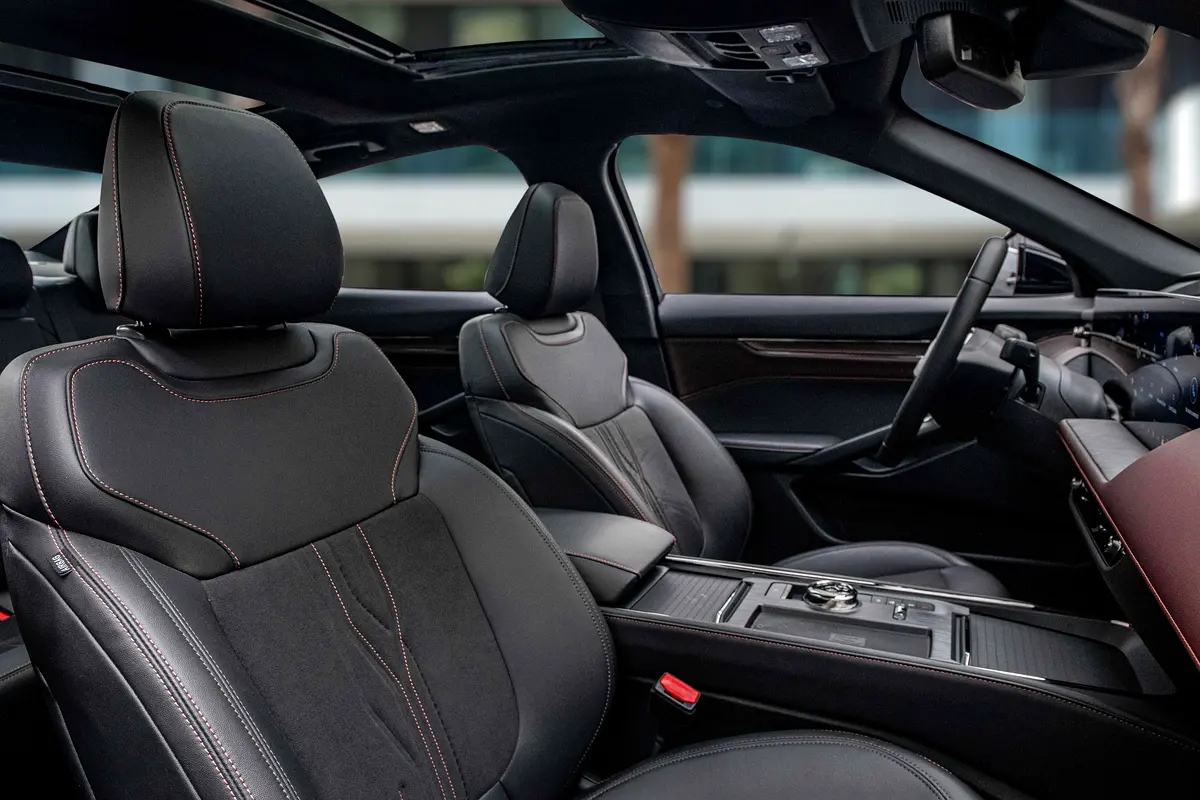 FORD Taurus Titanium 2025 - photo 11 - Import Émirats | International Cars