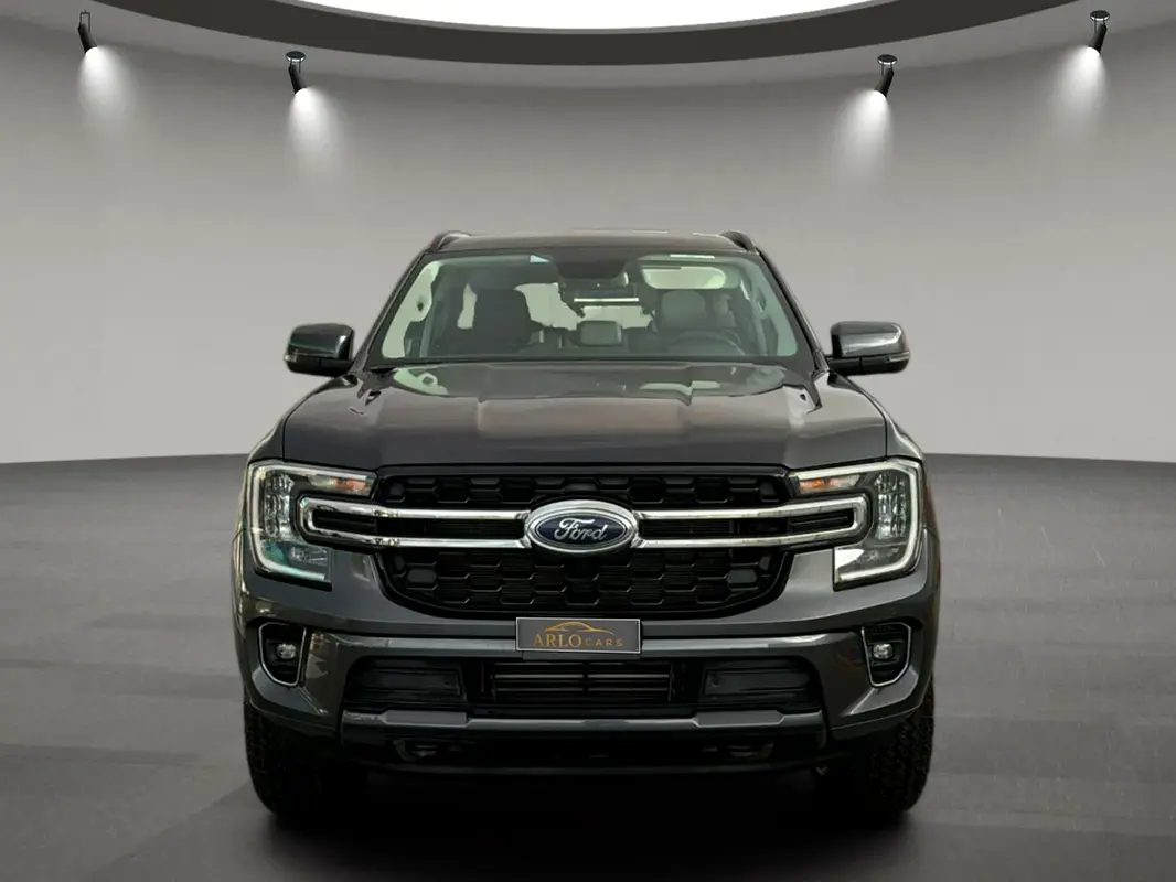 FORD Everest XLT 2024 - photo 2 - Import Émirats | International Cars