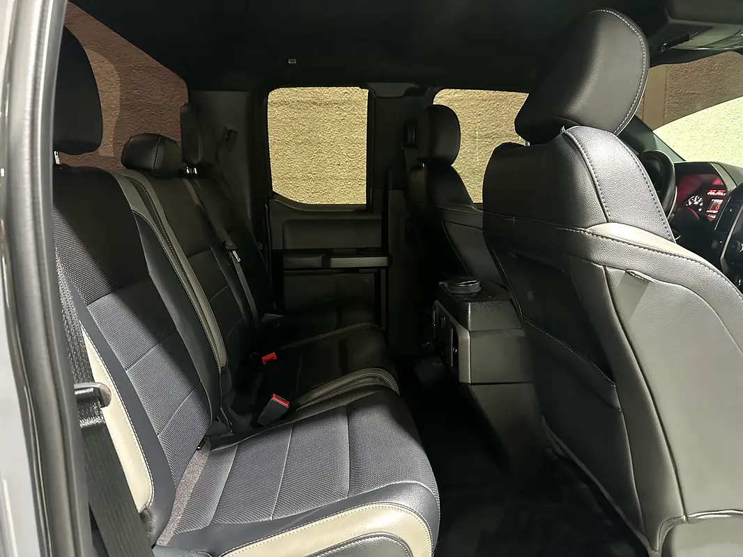 FORD F-Series Raptor 2018 - photo 10 - Import Émirats | International Cars