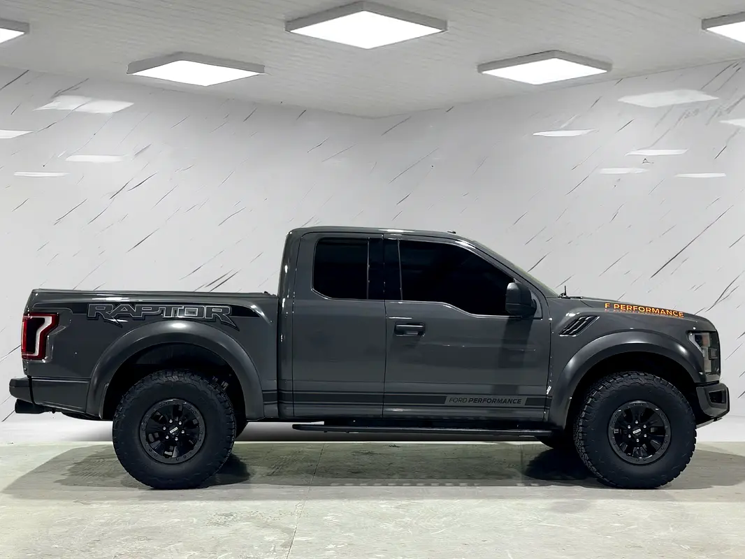 FORD F-Series Raptor 2018 - photo 4 - Import Émirats | International Cars