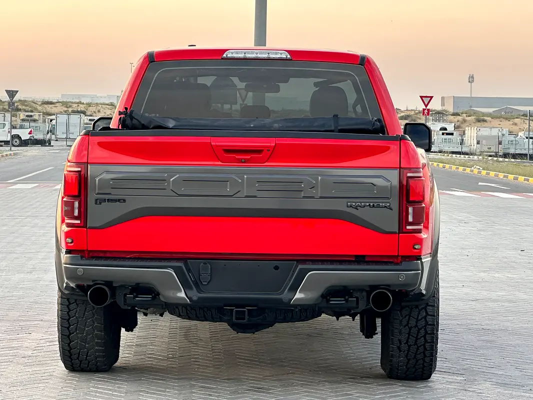 FORD F-Series Raptor 2018 - photo 7 - Import Émirats | International Cars