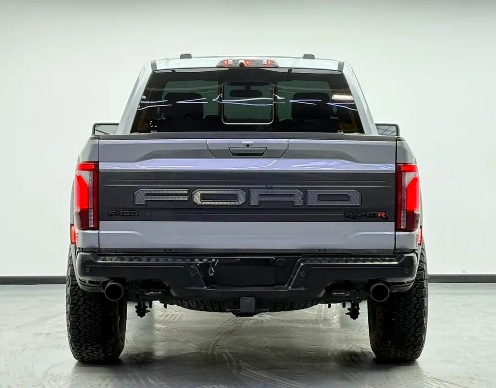 FORD F-Series Raptor R 2024 - photo 2 - Import Émirats | International Cars