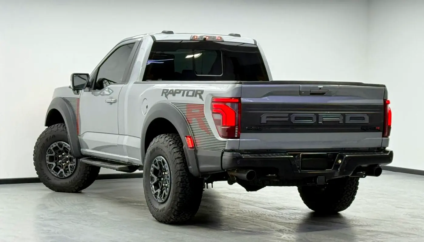 FORD F-Series Raptor R 2024 - photo 4 - Import Émirats | International Cars