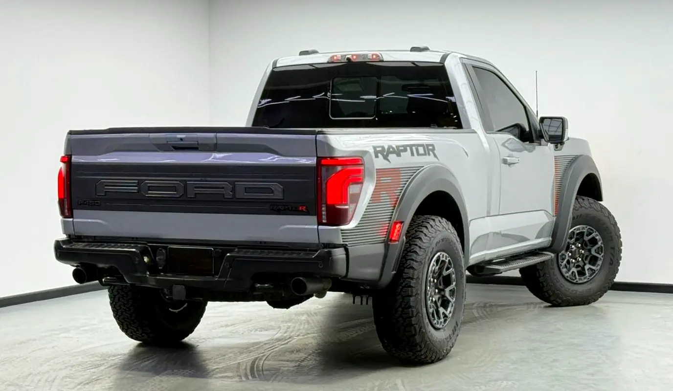 FORD F-Series Raptor R 2024 - photo 5 - Import Émirats | International Cars