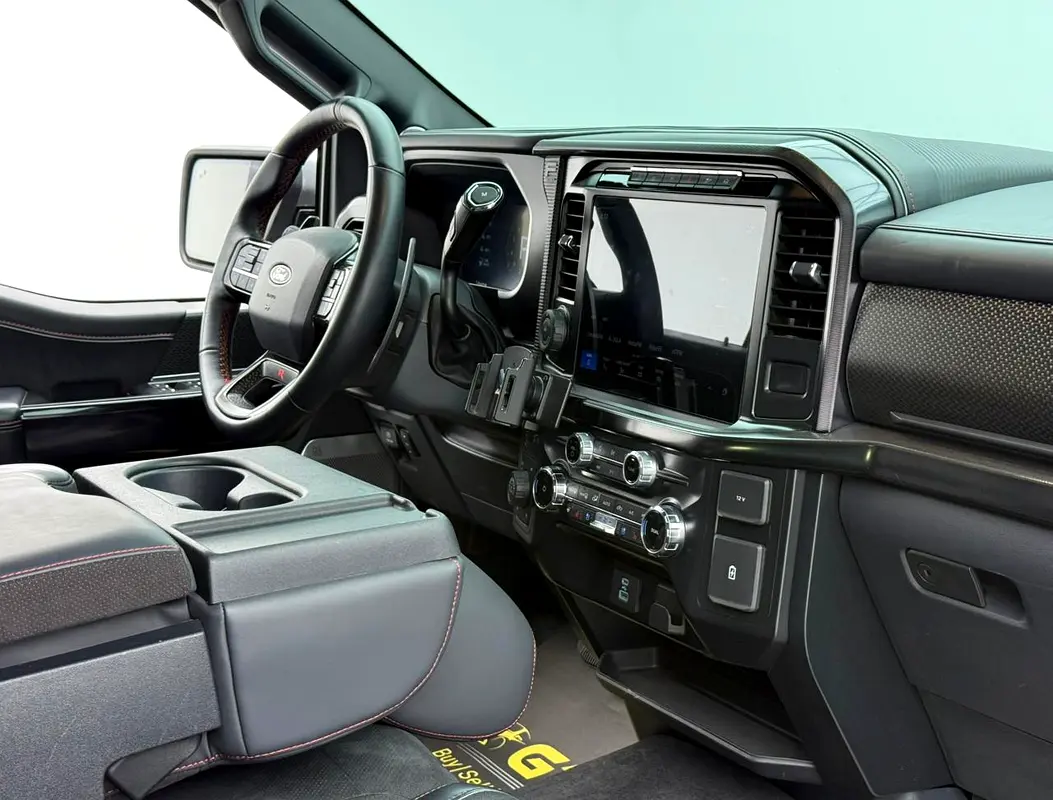 FORD F-Series Raptor R 2024 - photo 6 - Import Émirats | International Cars