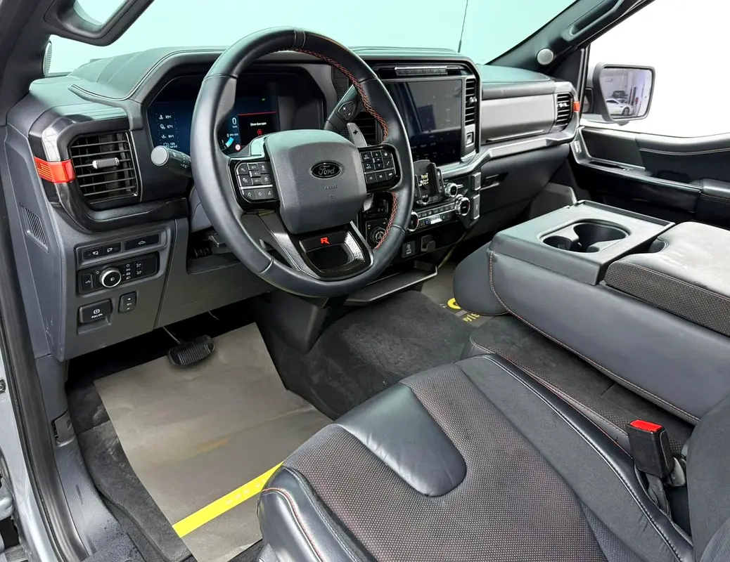 FORD F-Series Raptor R 2024 - photo 8 - Import Émirats | International Cars