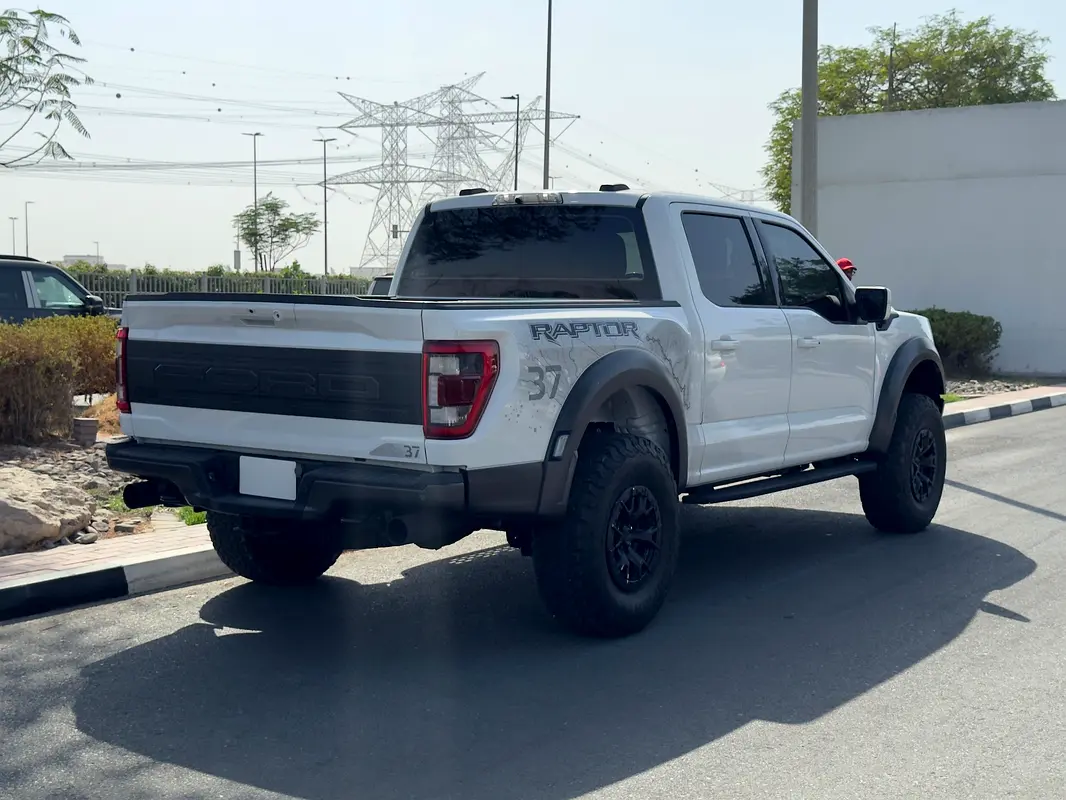 FORD F-150 Raptor 2023 - photo 4 - Import Émirats | International Cars