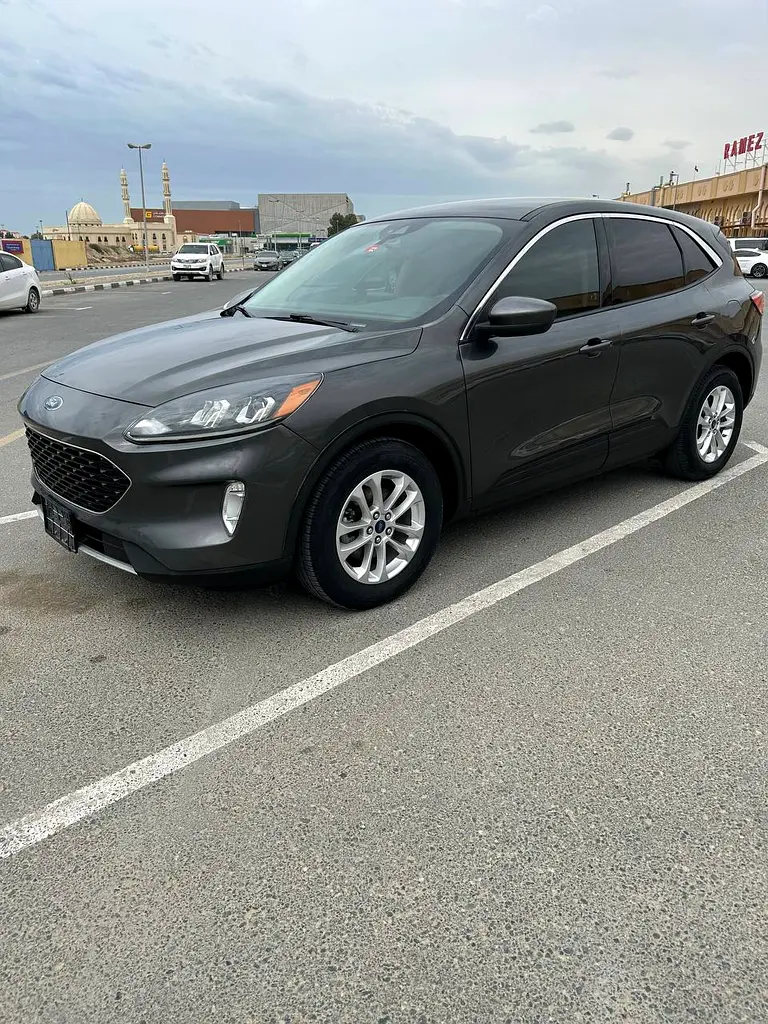 FORD Escape SE 2020 - photo 7 - Import Émirats | International Cars