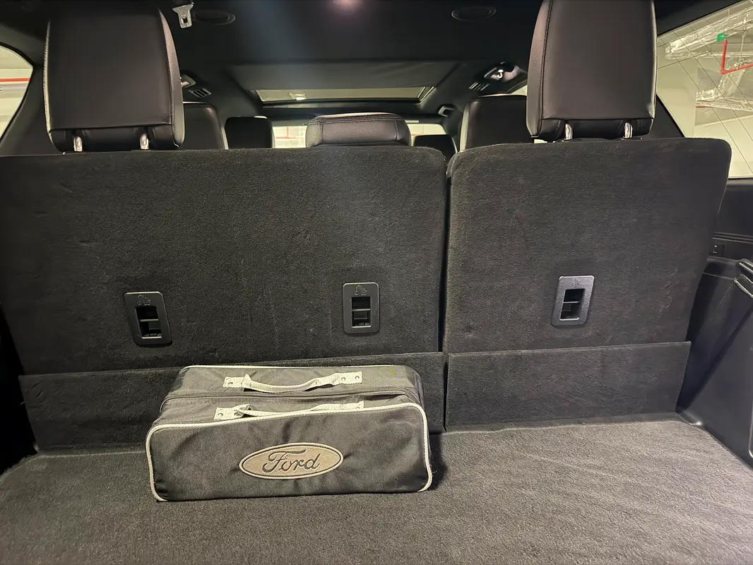 FORD Expedition XLT 2021 - photo 10 - Import Émirats | International Cars