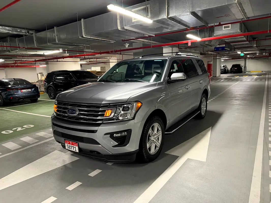 FORD Expedition XLT 2021 - photo 3 - Import Émirats | International Cars