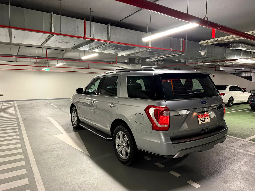 FORD Expedition XLT 2021 - photo 7 - Import Émirats | International Cars
