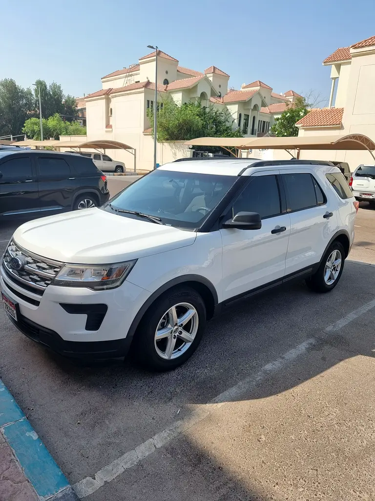 FORD Explorer Base 2018 - photo 4 - Import Émirats | International Cars