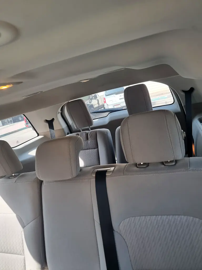 FORD Explorer Base 2018 - photo 7 - Import Émirats | International Cars