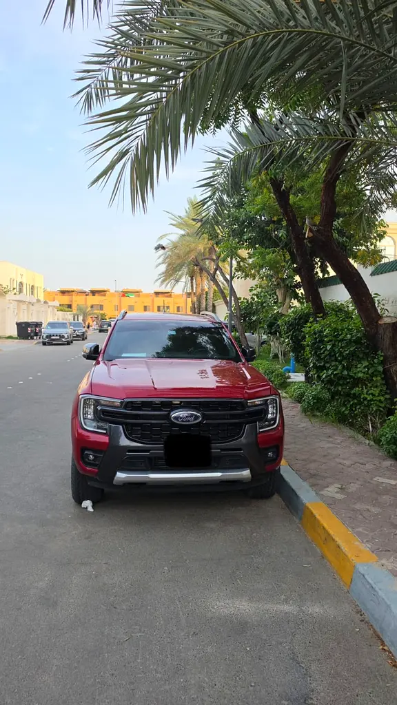 FORD Ranger Wildtrak 2023 - photo 2 - Import Émirats | International Cars