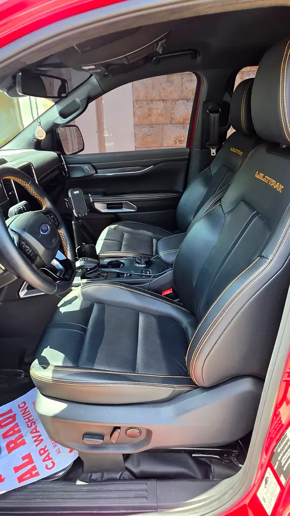 FORD Ranger Wildtrak 2023 - photo 7 - Import Émirats | International Cars