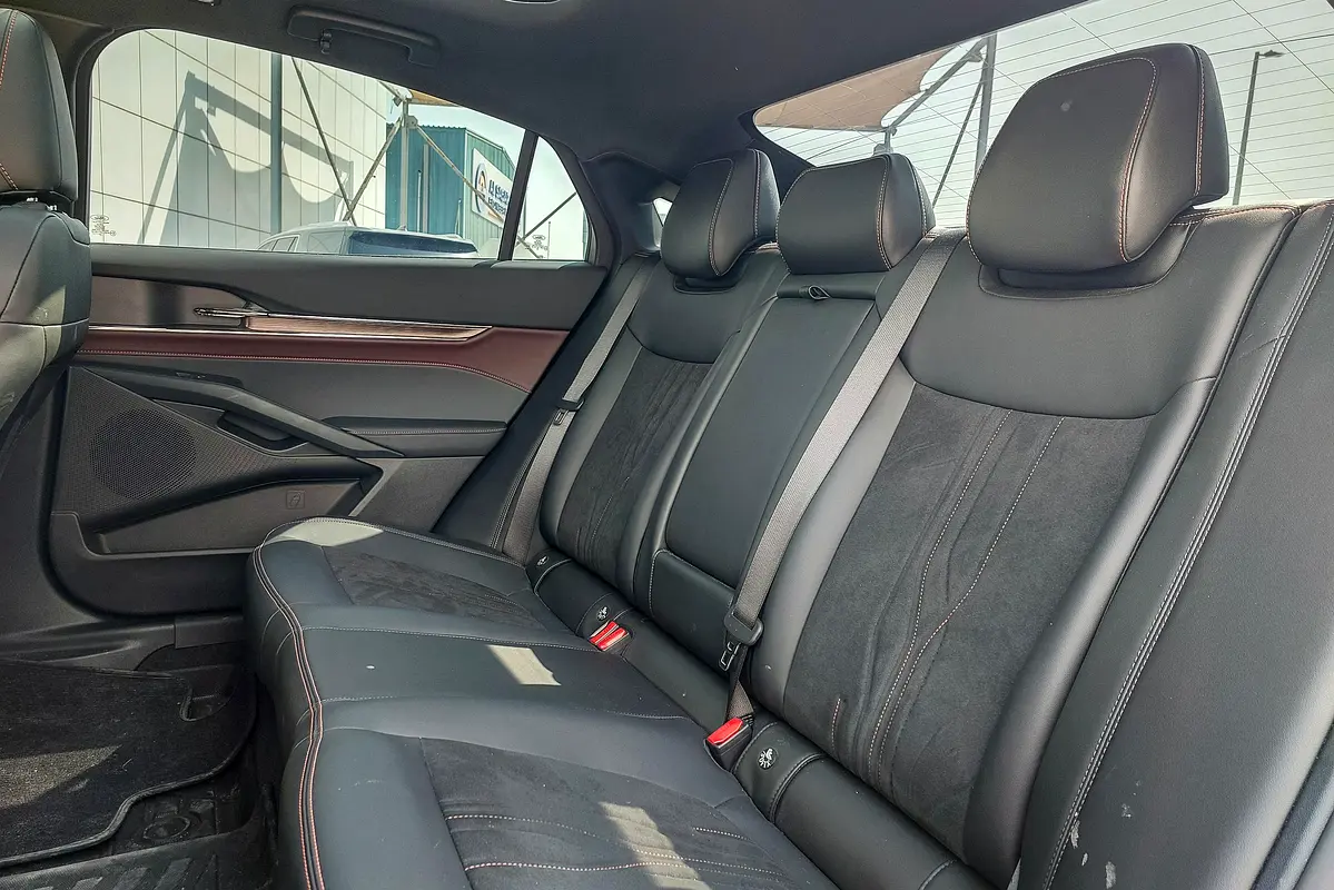 FORD Taurus Titanium 2025 - photo 12 - Import Émirats | International Cars