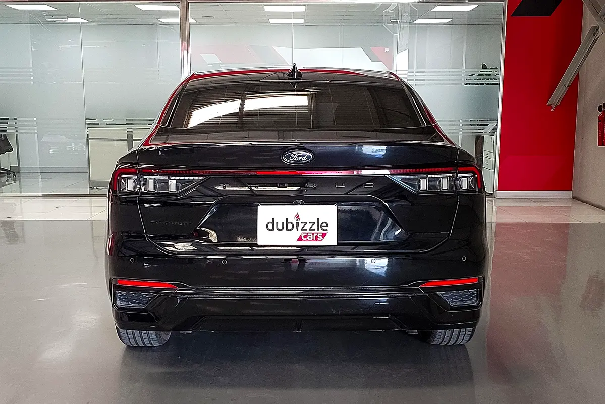 FORD Taurus Titanium 2025 - photo 7 - Import Émirats | International Cars