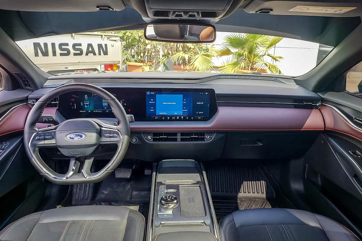 FORD Taurus Titanium 2025 - photo 9 - Import Émirats | International Cars