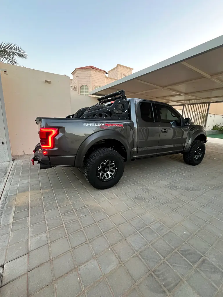 FORD F-Series Pickup Shelby 2018 - photo 3 - Import Émirats | International Cars