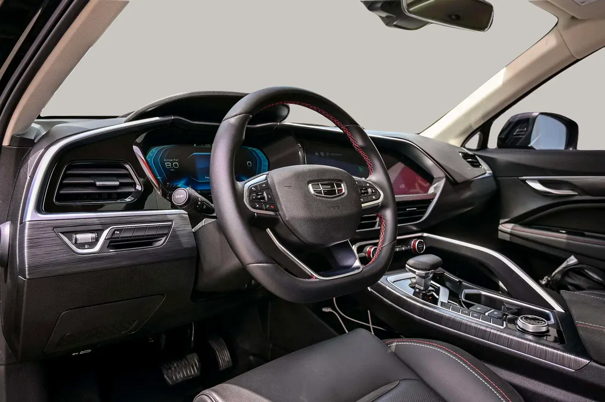 GEELY Tugella GF+ 2025 - photo 11 - Import Émirats | International Cars
