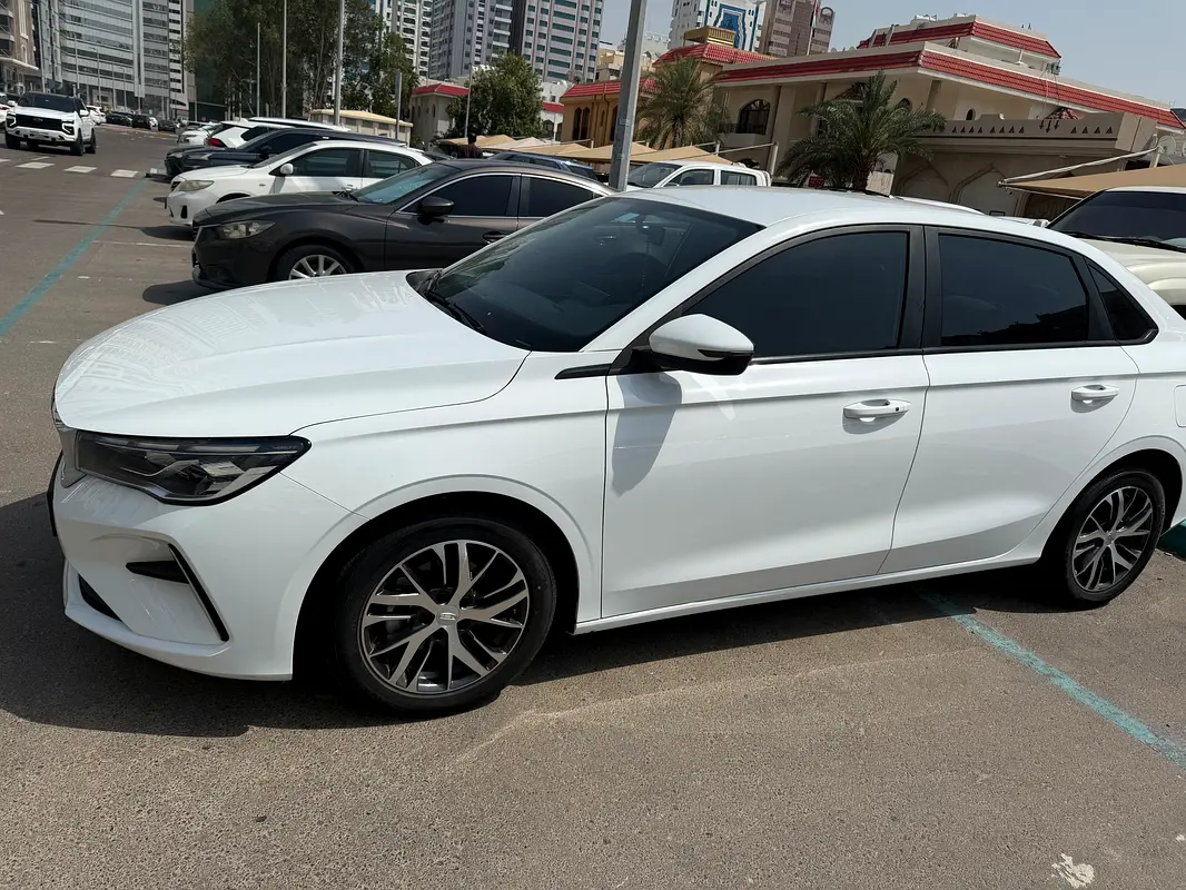 GEELY Emgrand GS 2025