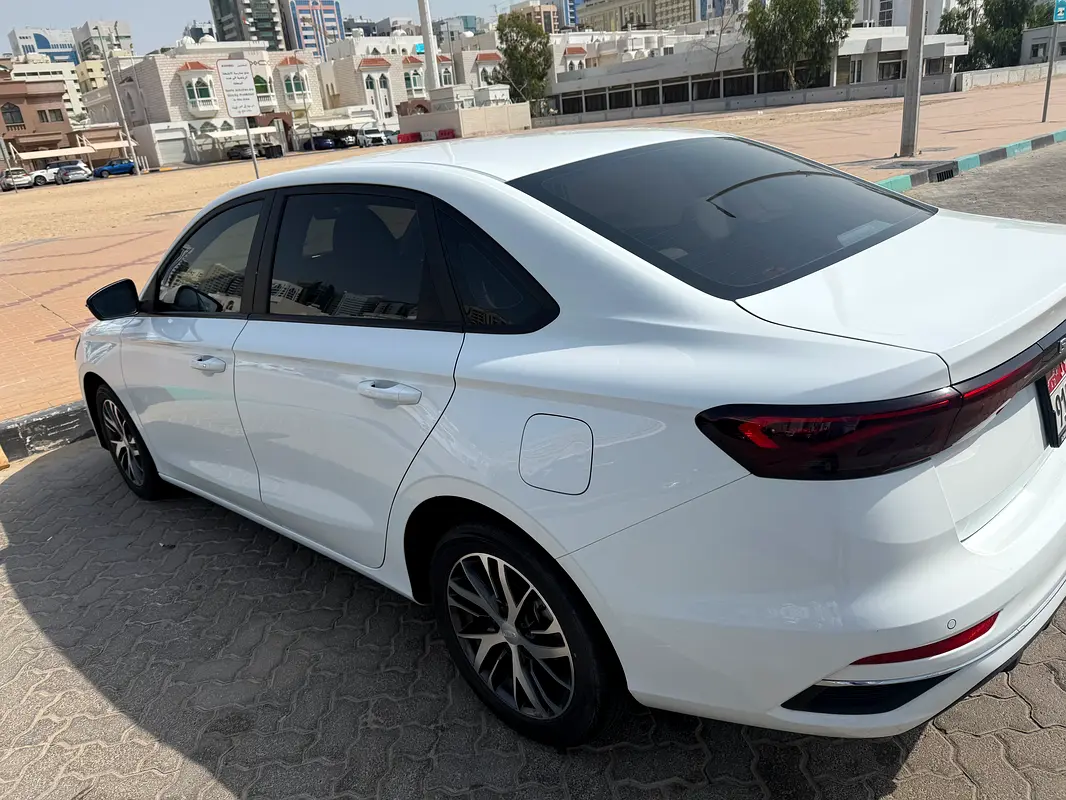 GEELY Emgrand GS 2025 - photo 5 - Import Émirats | International Cars
