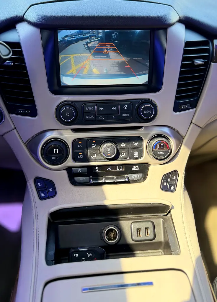 GMC Yukon XL Denali 2015 - photo 10 - Import Émirats | International Cars