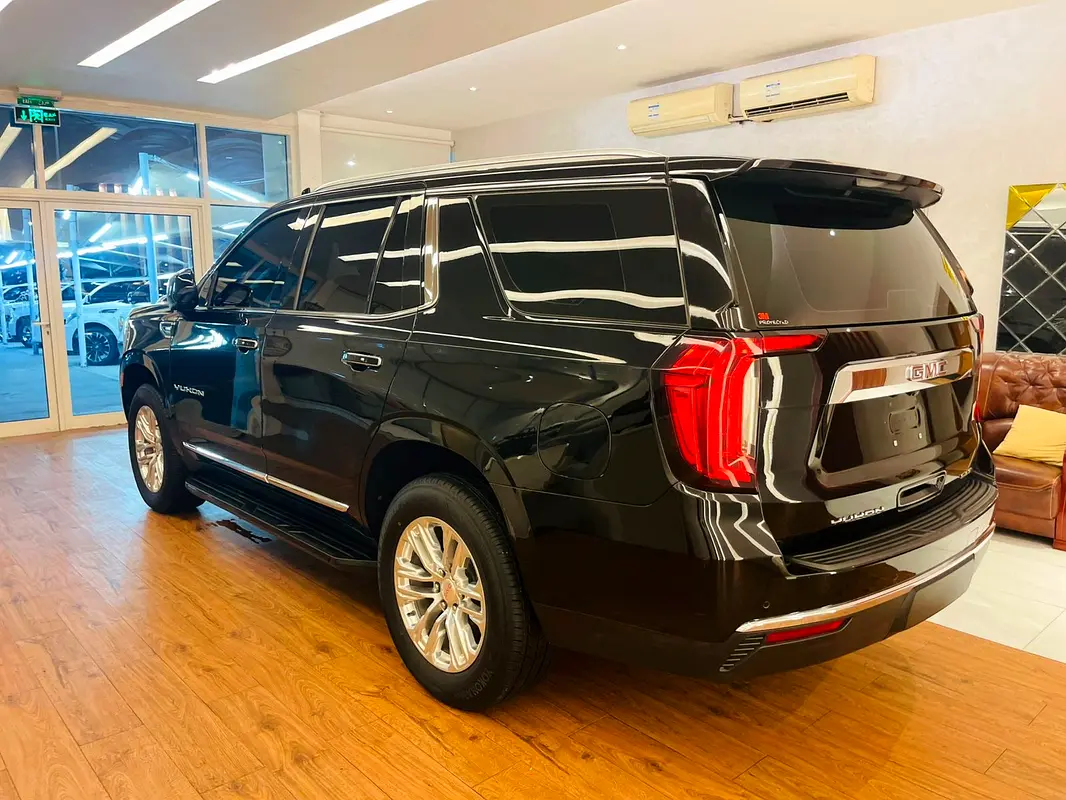 GMC Yukon SLT 2021 - photo 8 - Import Émirats | International Cars